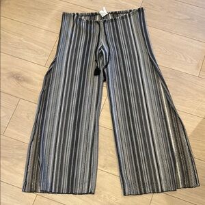 Becca Black and Gray Swim Mesh Coverup Pants